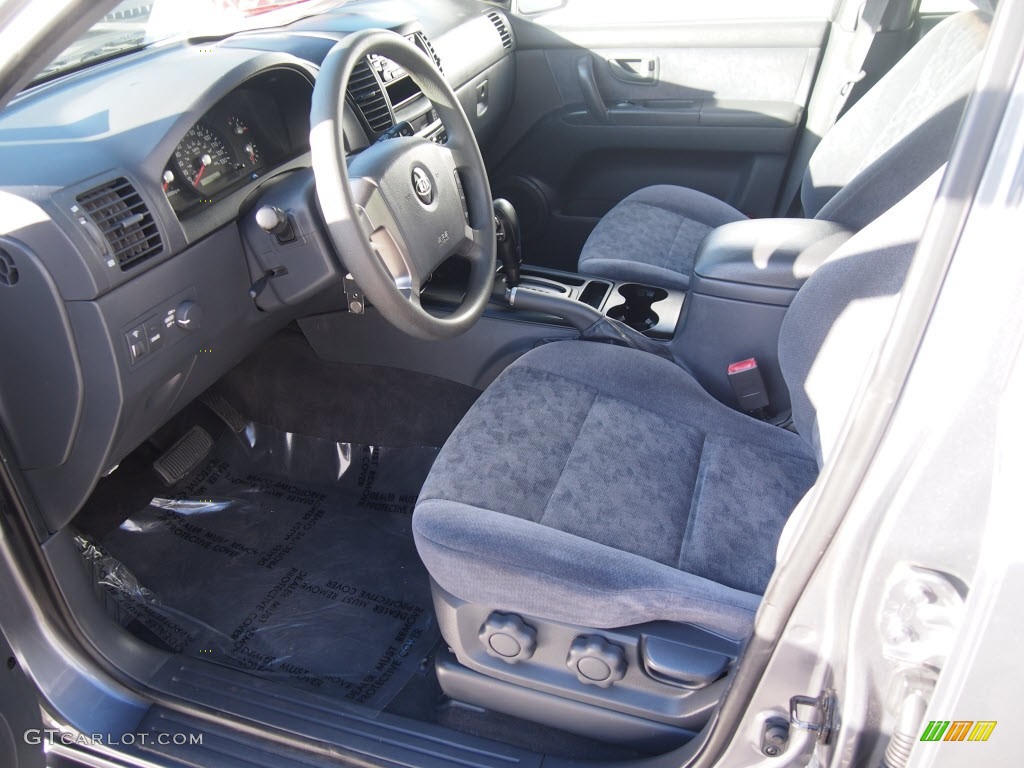 Gray Interior 2003 Kia Sorento LX Photo #92076590