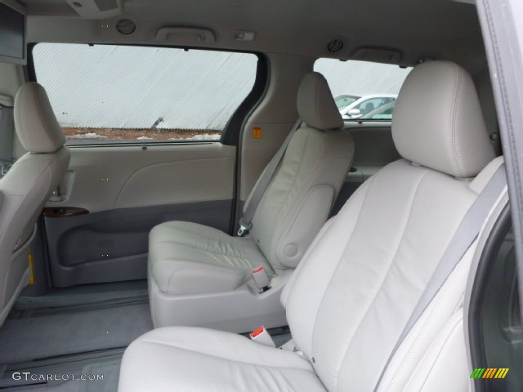 2012 Sienna XLE AWD - Cypress Green Pearl / Light Gray photo #5