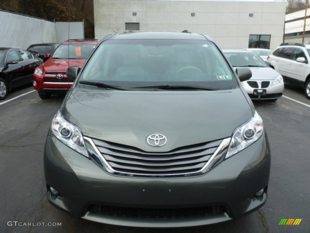 2012 Sienna XLE AWD - Cypress Green Pearl / Light Gray photo #11