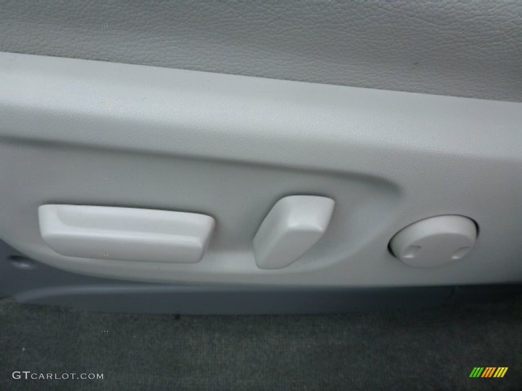 2012 Sienna XLE AWD - Cypress Green Pearl / Light Gray photo #21