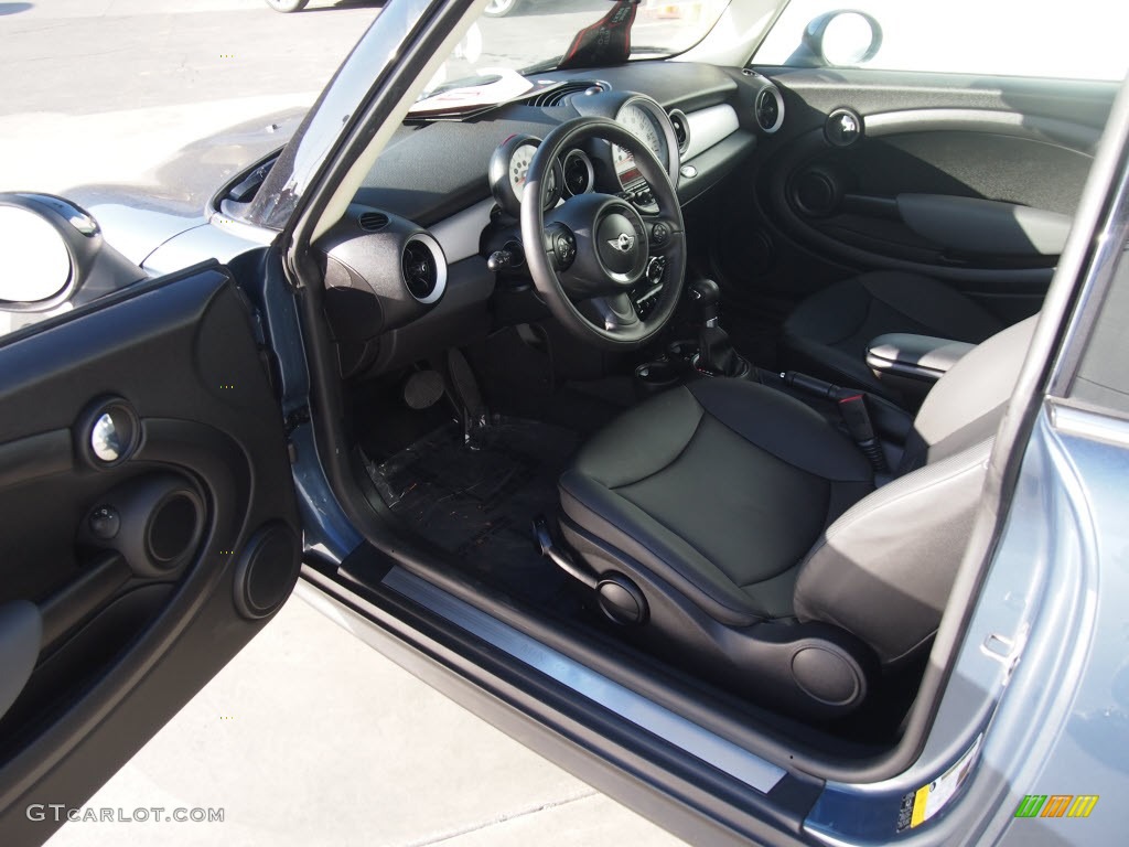 2011 Cooper Hardtop - Horizon Blue Metallic / Carbon Black photo #12