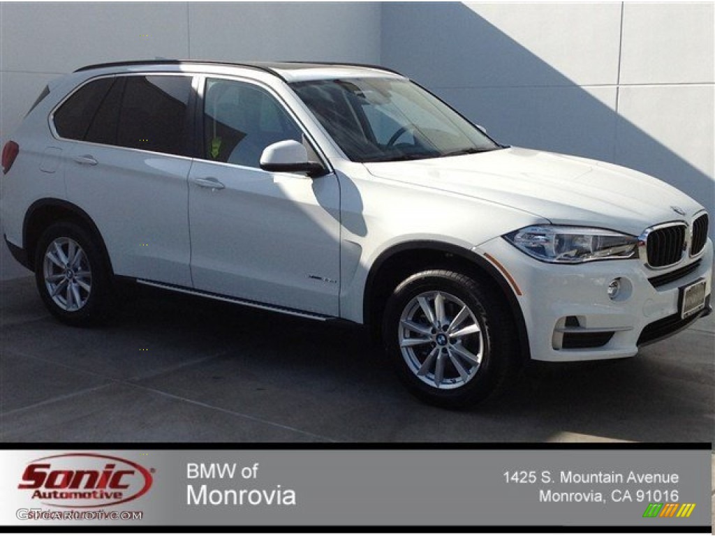 Alpine White BMW X5