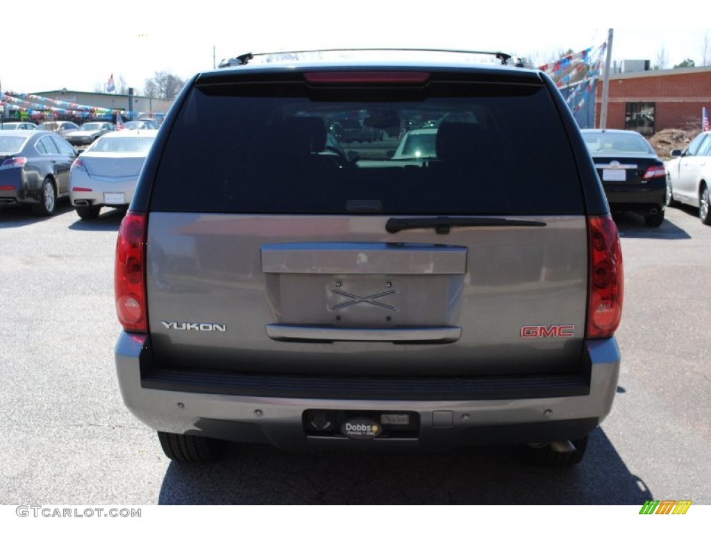 2007 Yukon SLT - Steel Gray Metallic / Light Titanium photo #4