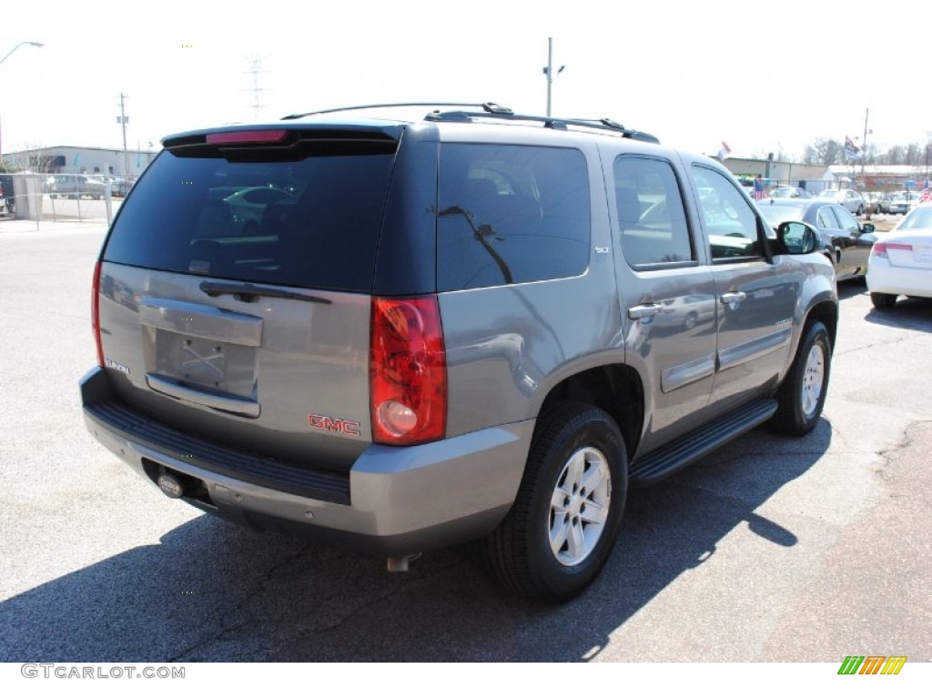 2007 Yukon SLT - Steel Gray Metallic / Light Titanium photo #5