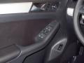 Black - Jetta SE Sedan Photo No. 16