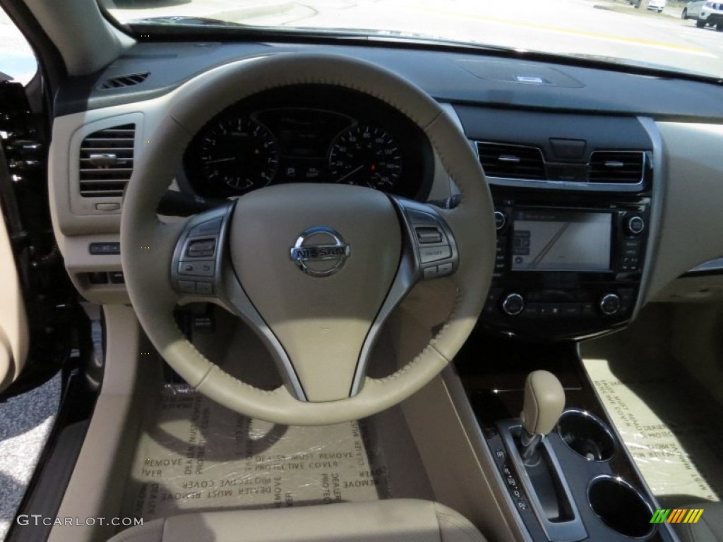 2014 Altima 2.5 SL - Super Black / Beige photo #11