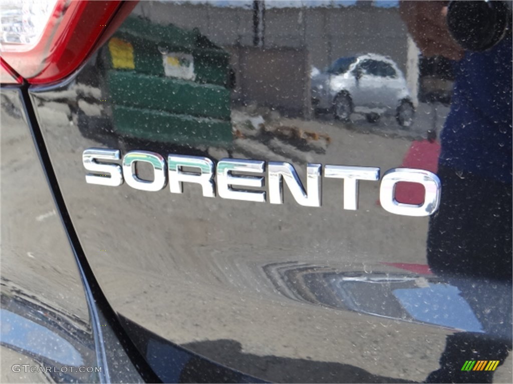 2015 Sorento LX V6 - Black / Black photo #8