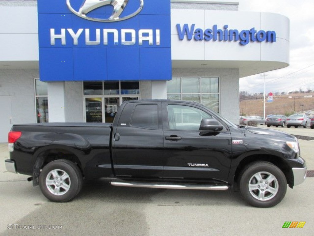 2011 Tundra SR5 Double Cab 4x4 - Black / Sand Beige photo #2