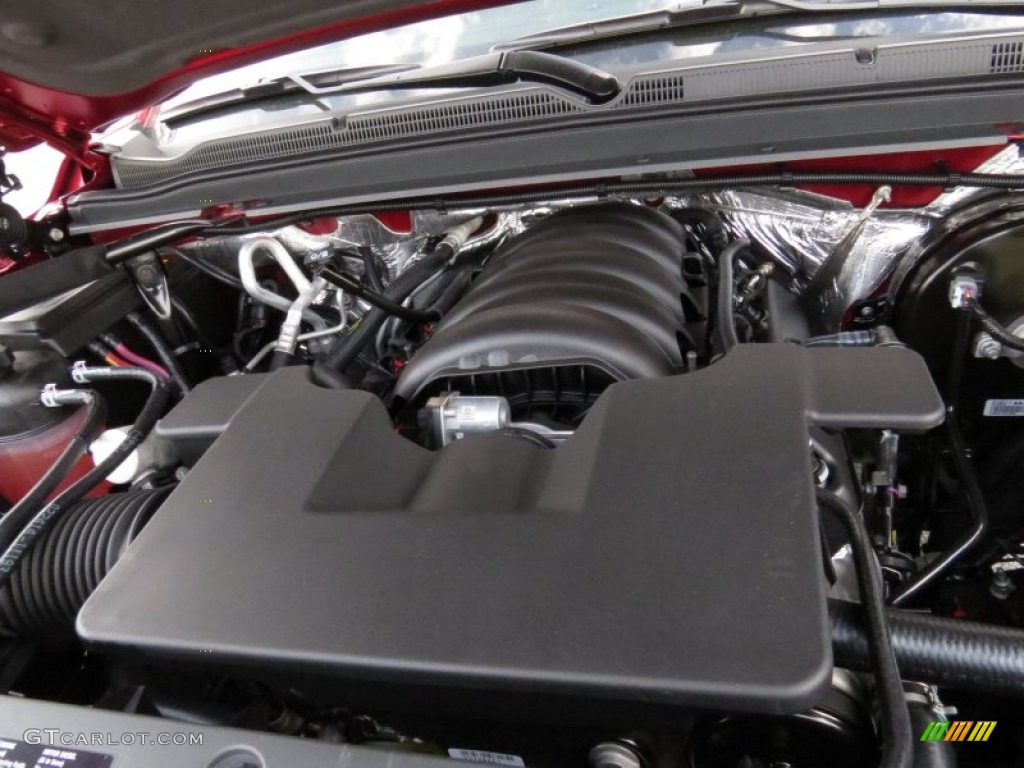 2015 Chevrolet Tahoe LTZ Engine Photos