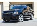 2007 Black Chevrolet Avalanche LT  photo #1