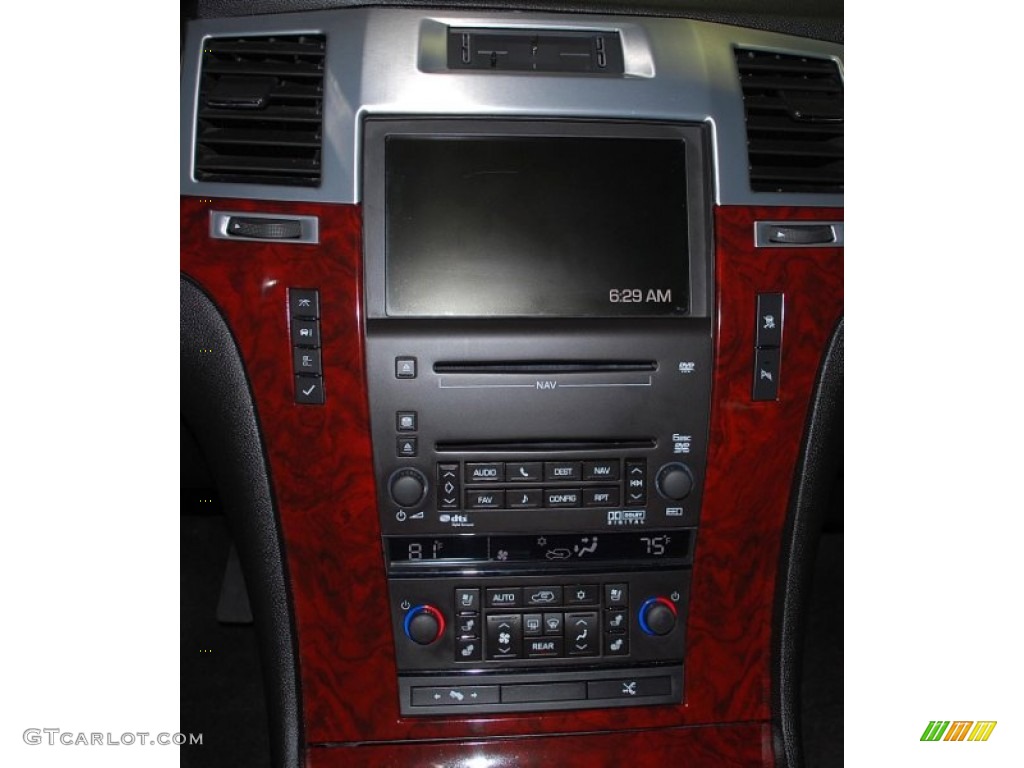 2009 Cadillac Escalade Hybrid Controls Photos