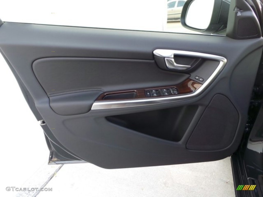 2015 Volvo S60 T5 Drive-E Off-Black Door Panel Photo #92106848