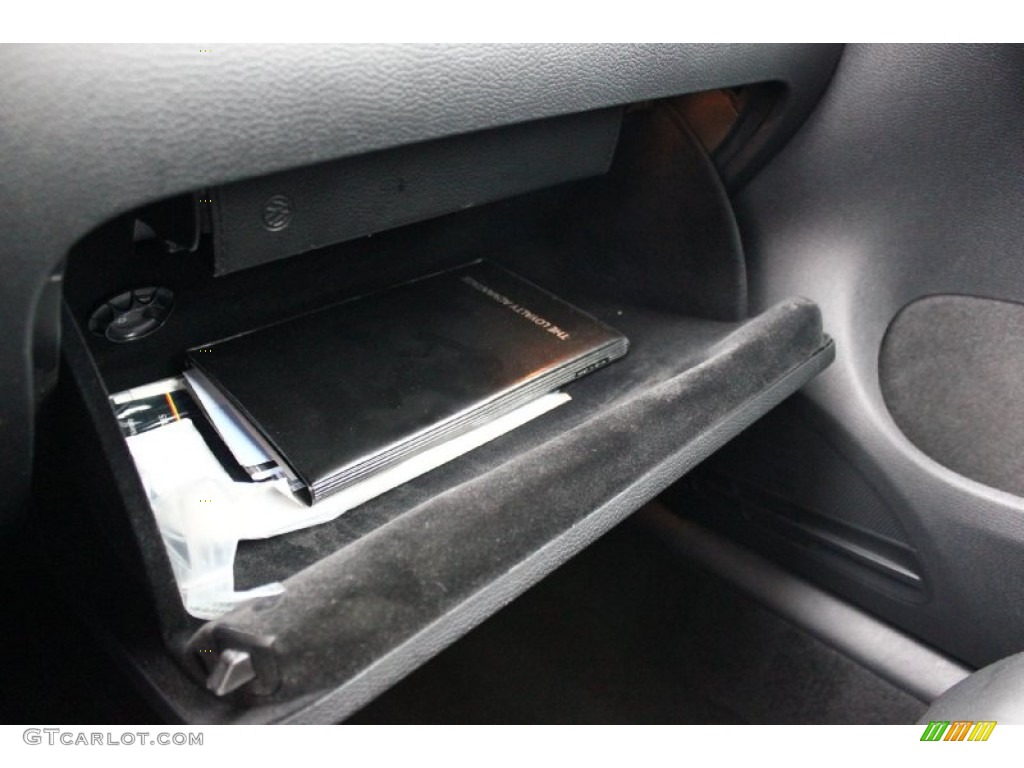 2010 GTI 2 Door - United Gray Metallic / Titan Black Leather photo #21