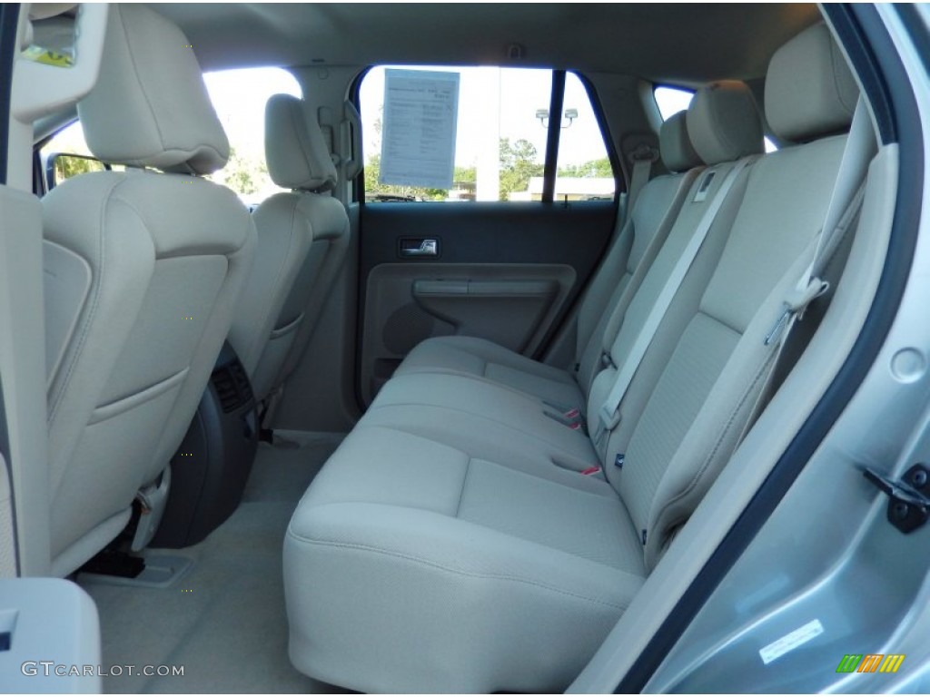 2008 Ford Edge SEL Rear Seat Photos