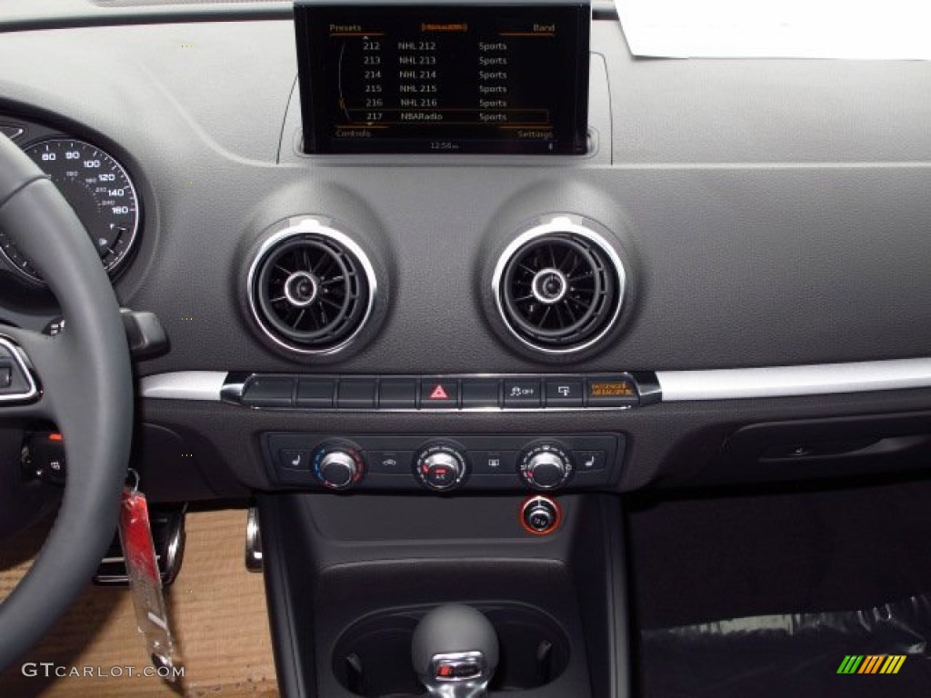 2015 A3 1.8 Premium - Monsoon Gray Metallic / Black photo #22