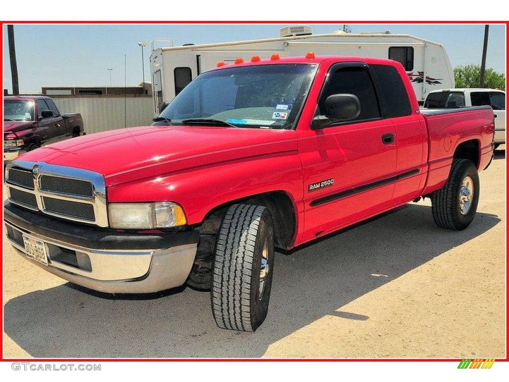 2001 Ram 2500 SLT Quad Cab - Flame Red / Agate photo #1