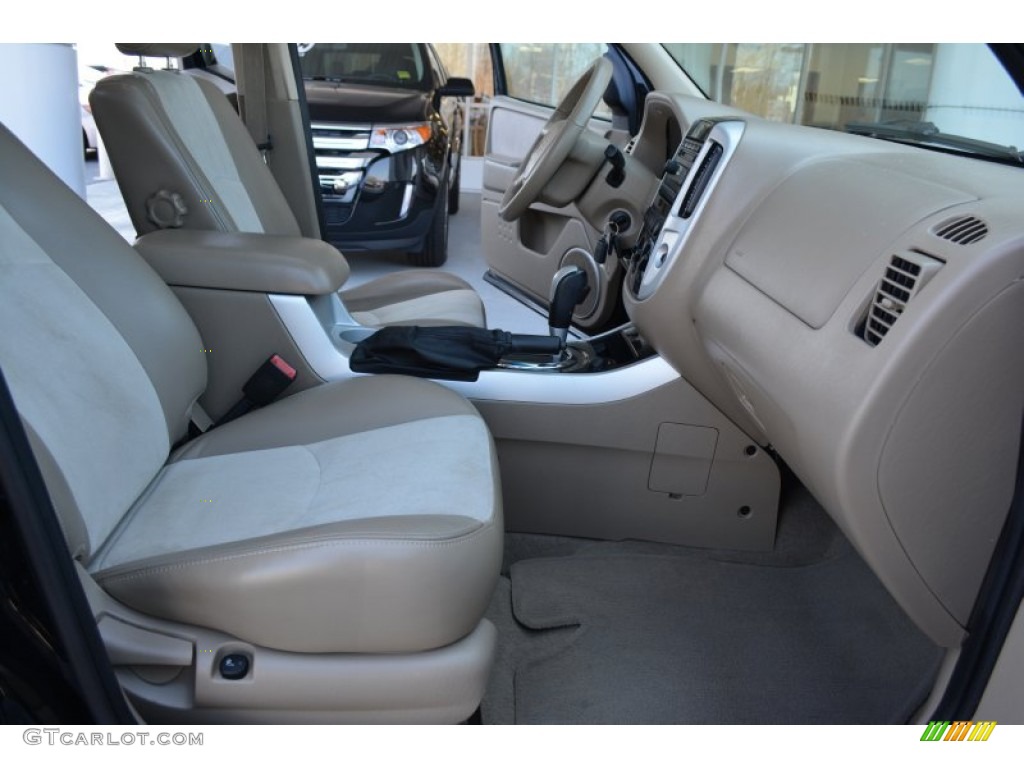 2005 Mariner Premier 4WD - Black / Pebble/Light Parchment photo #13