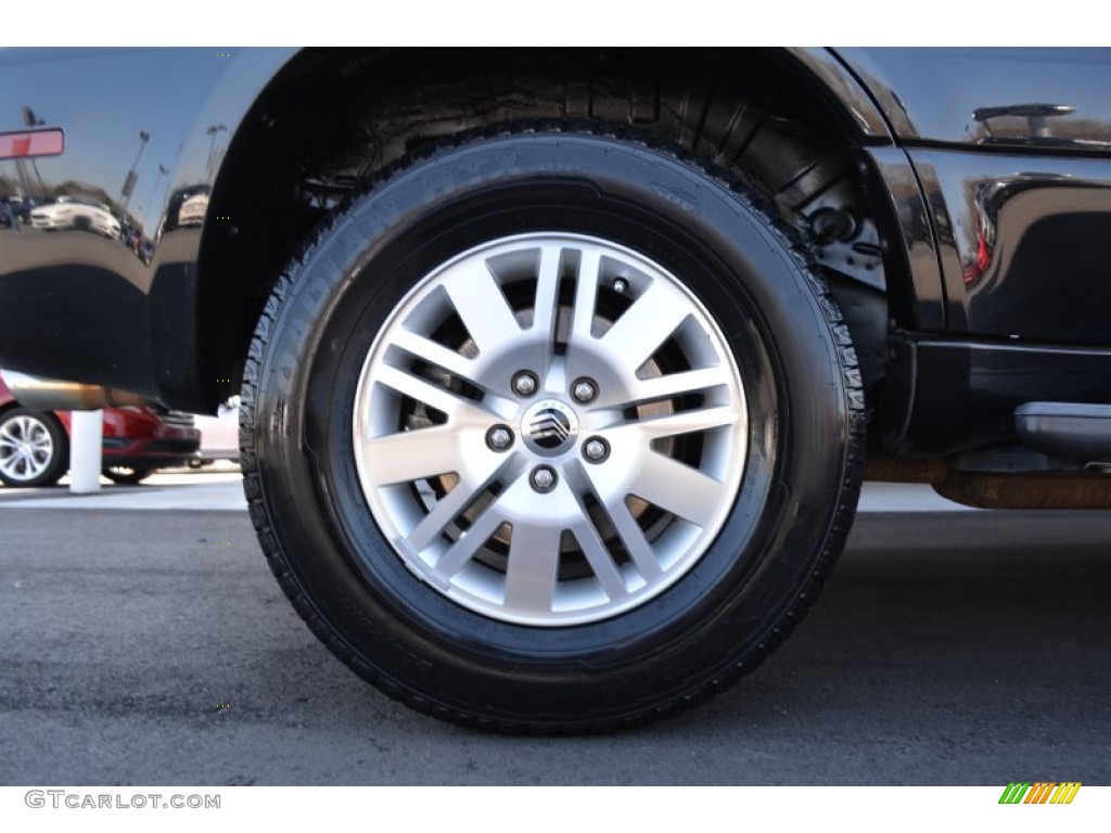 2005 Mariner Premier 4WD - Black / Pebble/Light Parchment photo #17