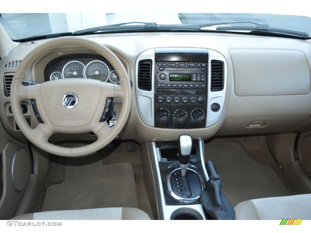 2005 Mariner Premier 4WD - Black / Pebble/Light Parchment photo #20