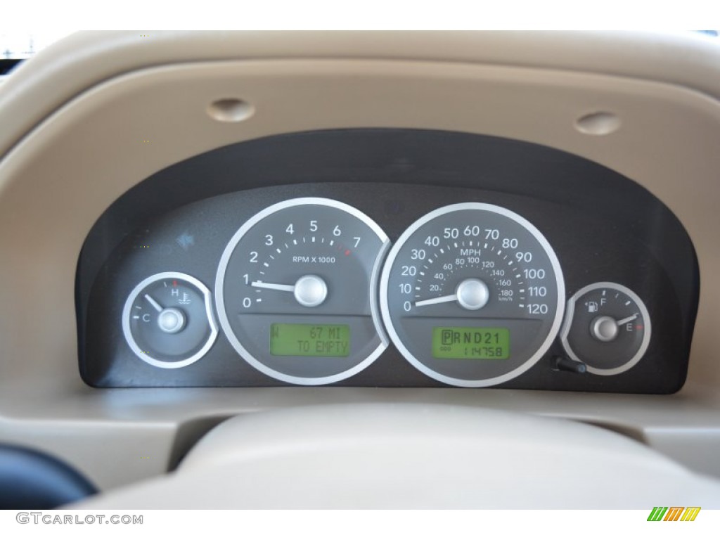 2005 Mariner Premier 4WD - Black / Pebble/Light Parchment photo #28