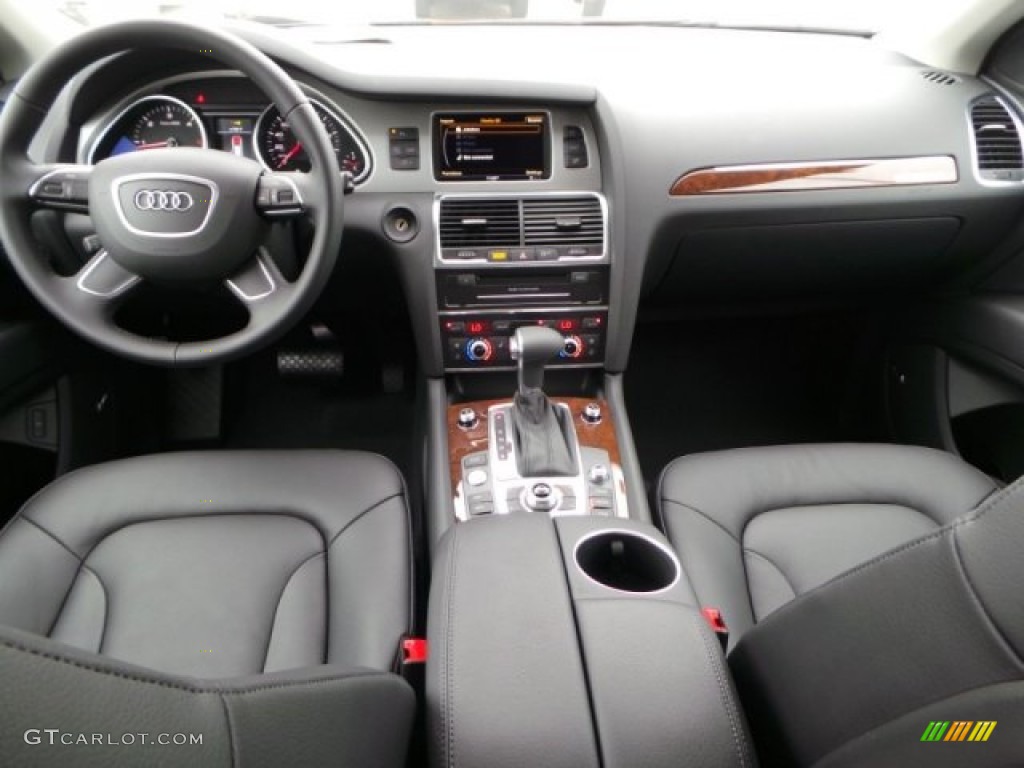 2014 Audi Q7 3.0 TDI quattro Black Dashboard Photo #92118419