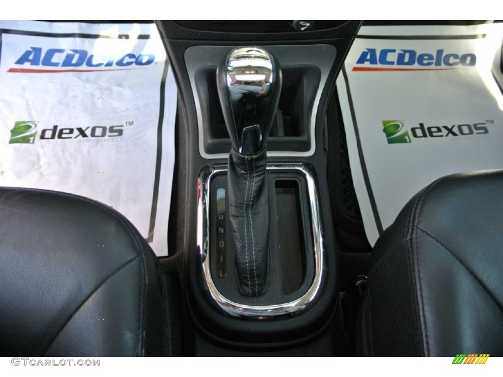 2011 HHR LT - Crystal Red Metallic Tintcoat / Ebony photo #11