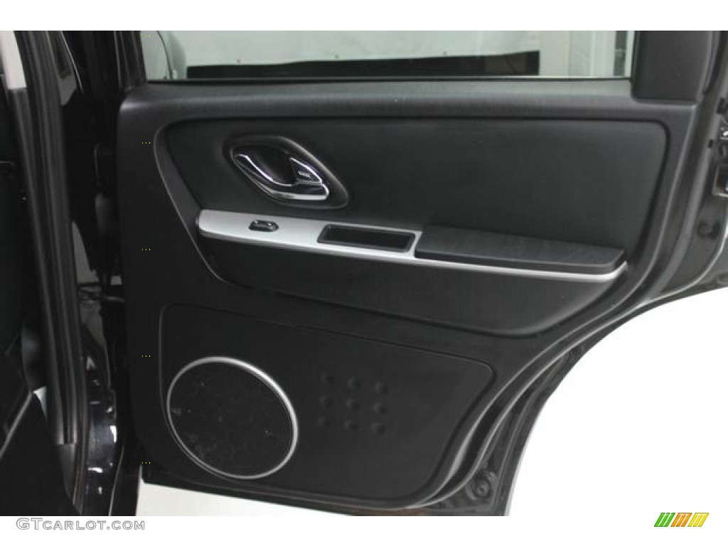 2007 Mariner Premier 4WD - Black / Black photo #30