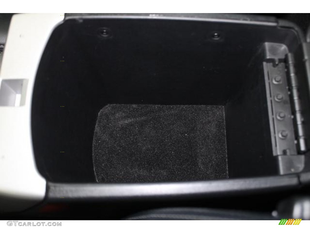 2007 Mariner Premier 4WD - Black / Black photo #52