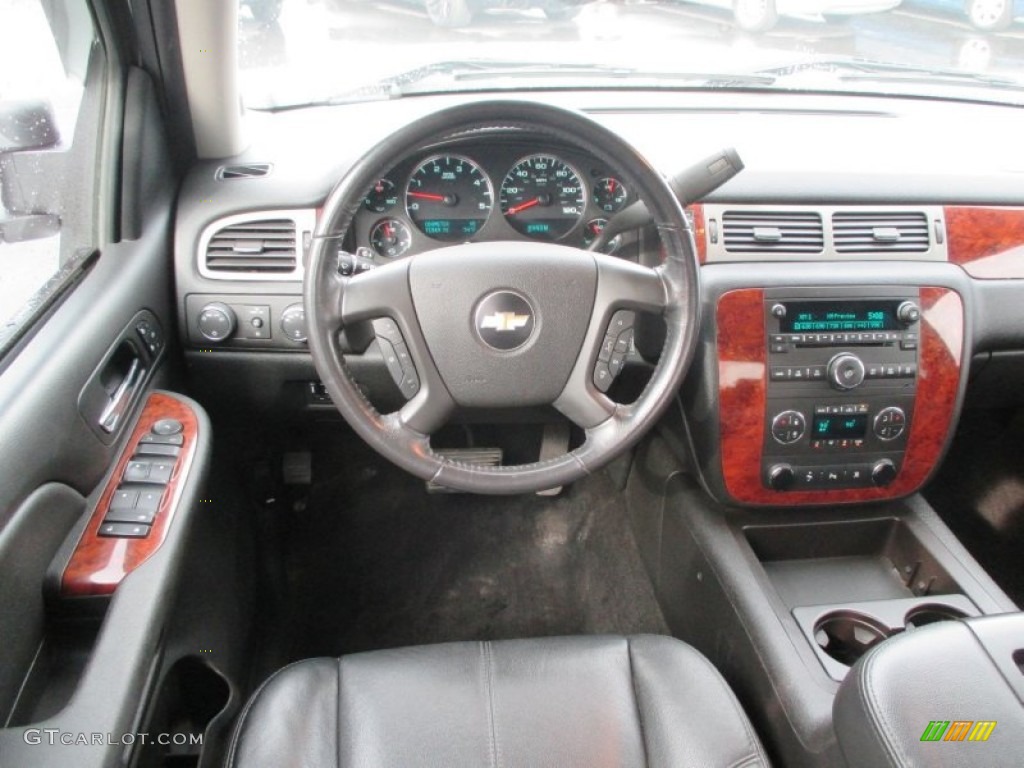2009 Chevrolet Silverado 1500 LTZ Crew Cab 4x4 Ebony Dashboard Photo #92126504