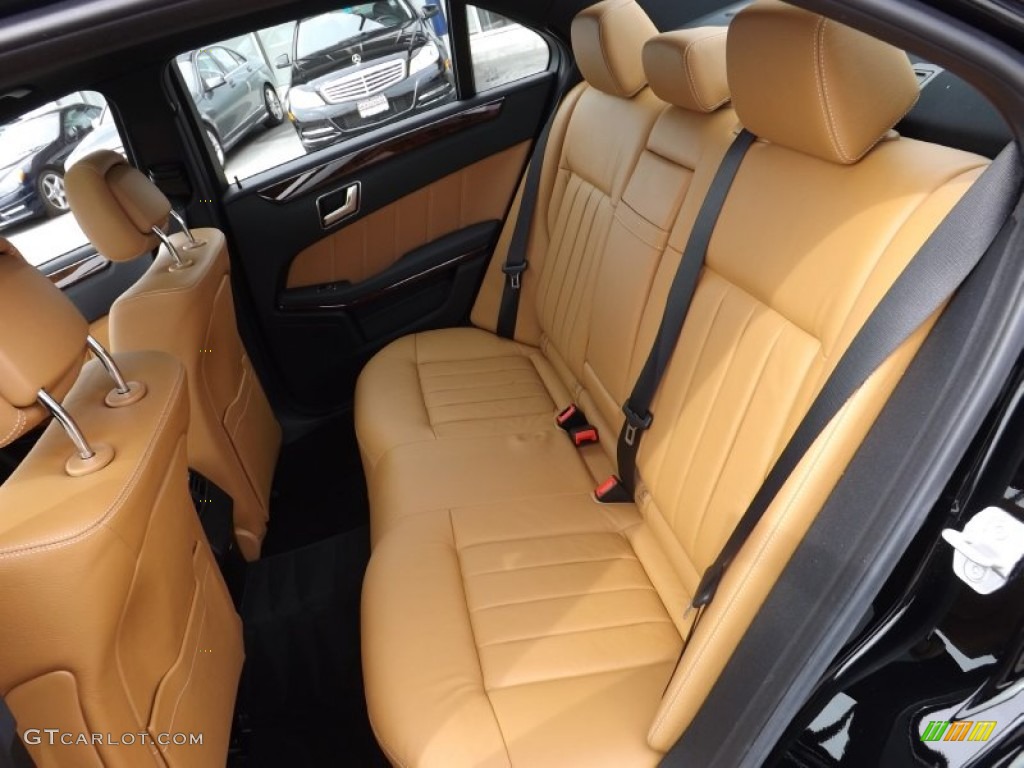 2013 Mercedes-Benz E 350 4Matic Sedan Rear Seat Photo #92126837