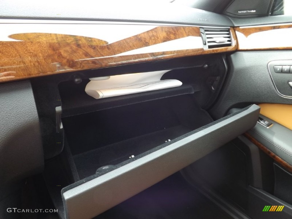 2013 Mercedes-Benz E 350 4Matic Sedan Natural Beige/Black Dashboard Photo #92126900