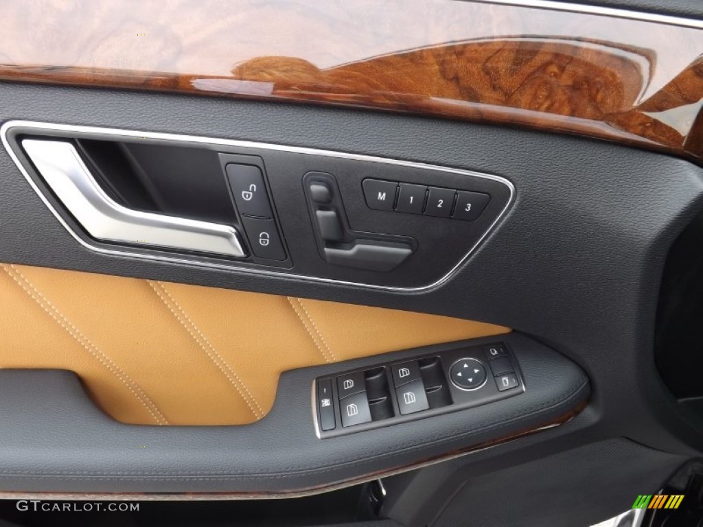 2013 Mercedes-Benz E 350 4Matic Sedan Natural Beige/Black Door Panel Photo #92127014