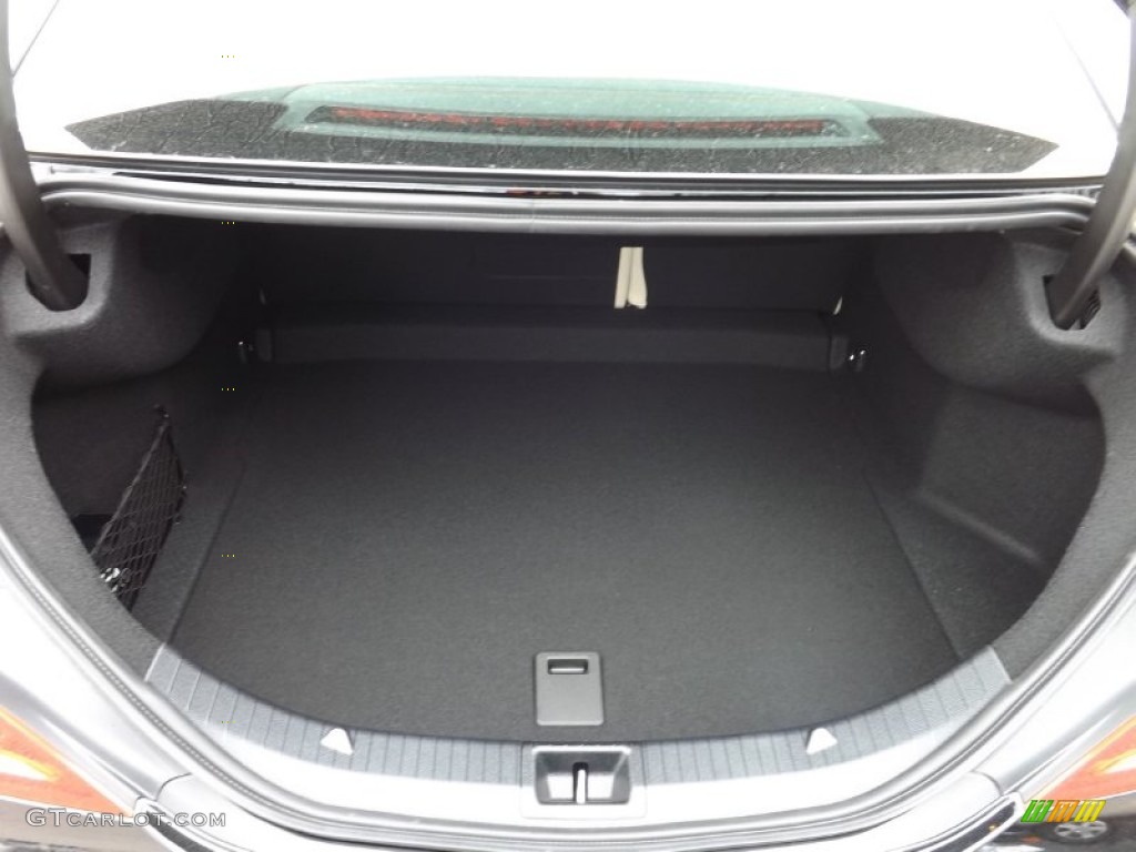 2014 Mercedes-Benz CLA 250 4Matic Trunk Photos