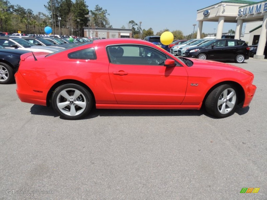 2013 Mustang GT Coupe - Race Red / Charcoal Black photo #9