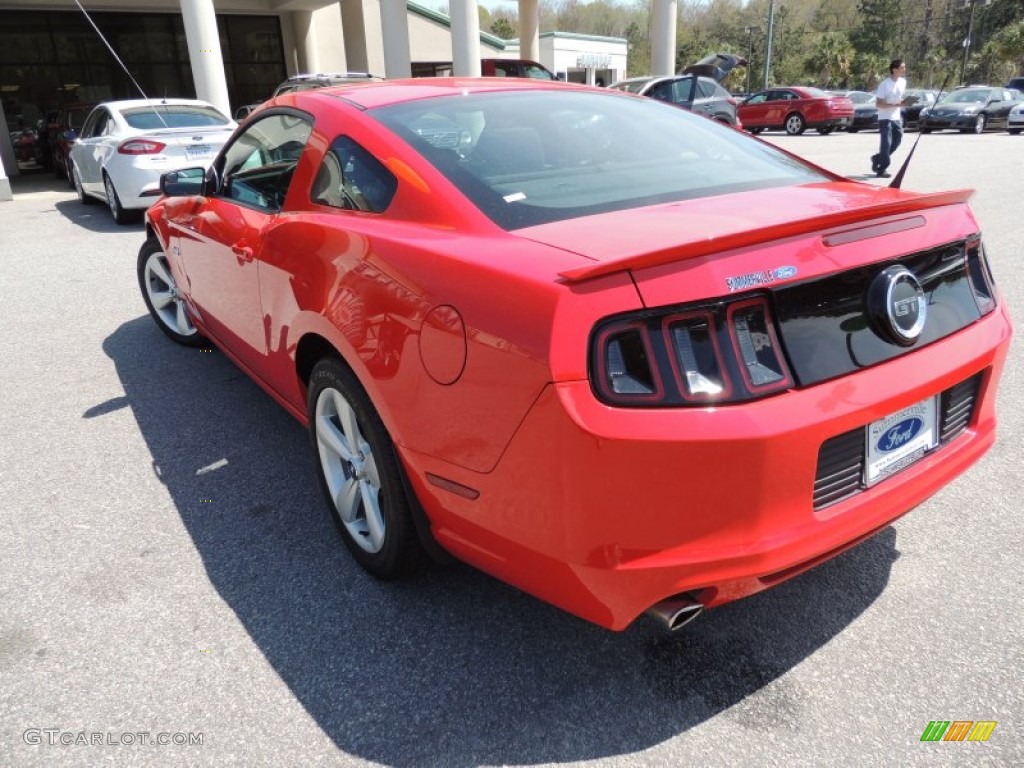 2013 Mustang GT Coupe - Race Red / Charcoal Black photo #11