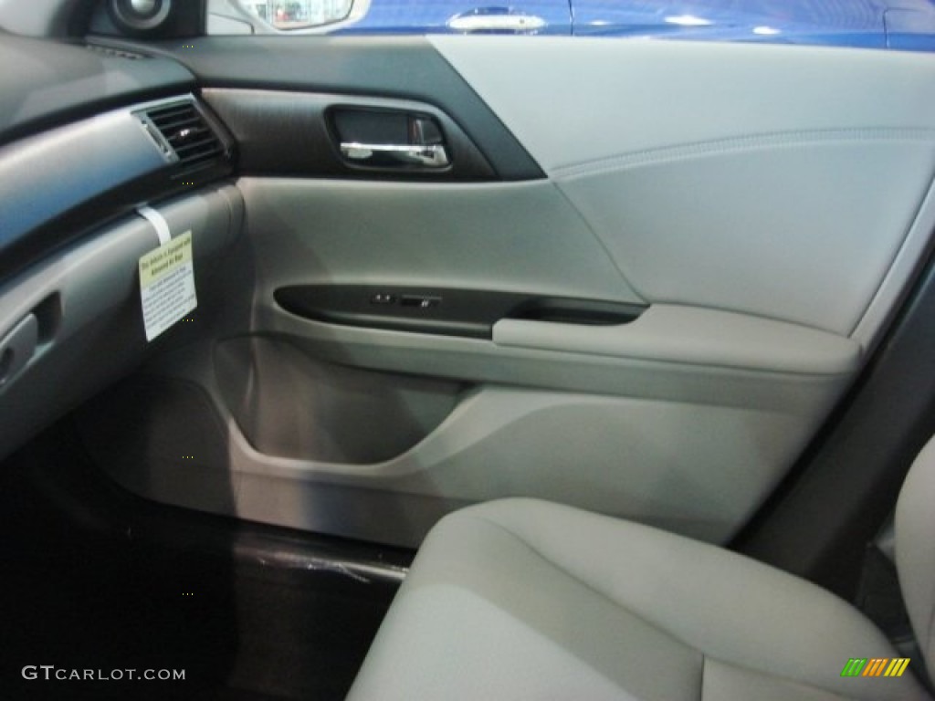 2013 Accord EX-L V6 Sedan - Alabaster Silver Metallic / Gray photo #21