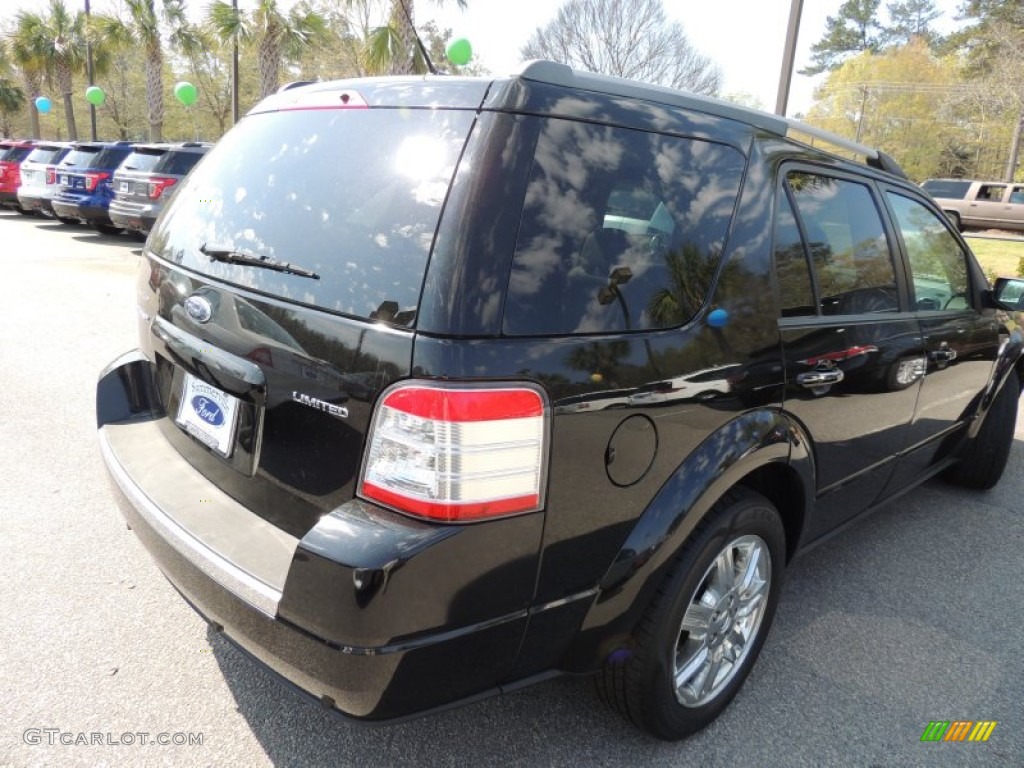 2008 Taurus X Limited - Black / Medium Light Stone photo #17