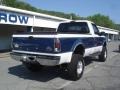 Oxford White - F250 Super Duty XLT Regular Cab 4x4 Photo No. 2