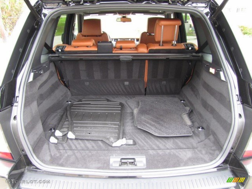 2013 Land Rover Range Rover Sport HSE Trunk Photos