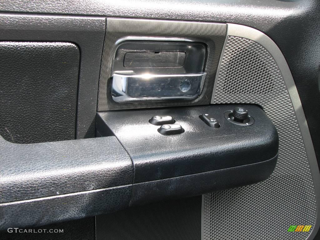 2004 F150 FX4 Regular Cab 4x4 - Black / Black/Medium Flint photo #9