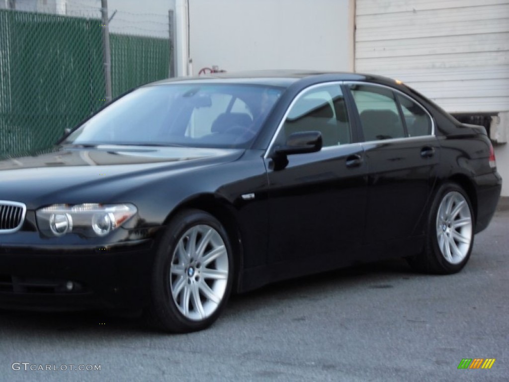 2003 7 Series 745i Sedan - Black Sapphire Metallic / Black/Black photo #17