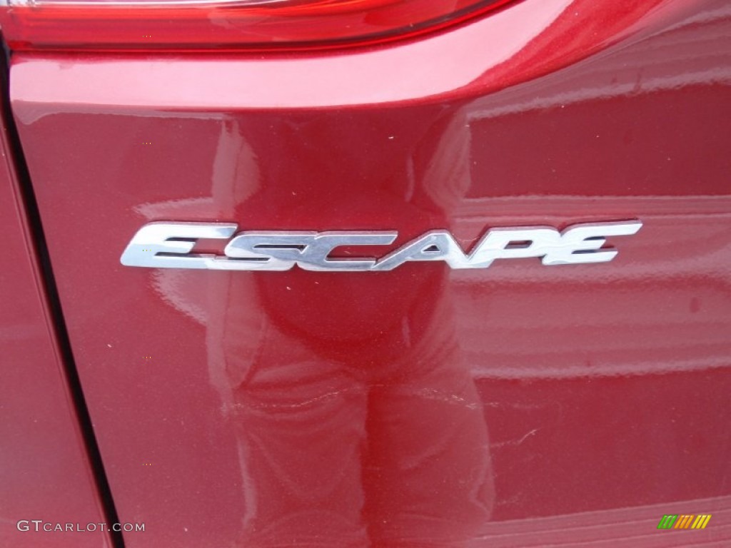 2014 Escape SE 1.6L EcoBoost - Ruby Red / Charcoal Black photo #14