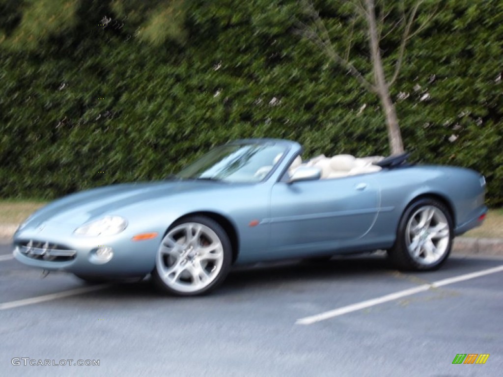 2003 XK XK8 Convertible - Pacific Blue Metallic / Ivory photo #6