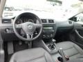 Black - Jetta SE Sedan Photo No. 12