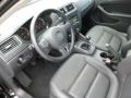 Black - Jetta SE Sedan Photo No. 15
