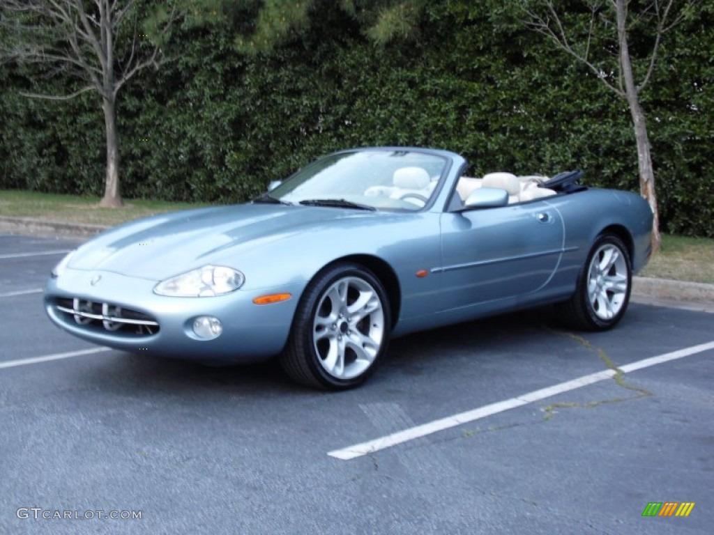 2003 XK XK8 Convertible - Pacific Blue Metallic / Ivory photo #22