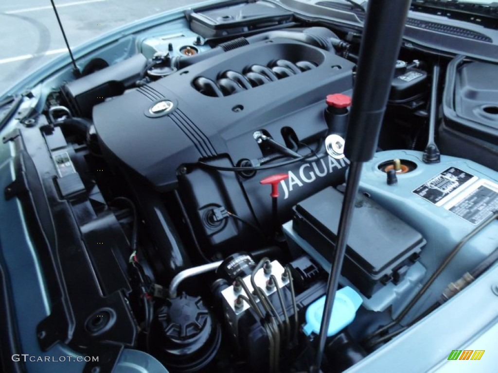 2003 Jaguar XK XK8 Convertible Engine Photos