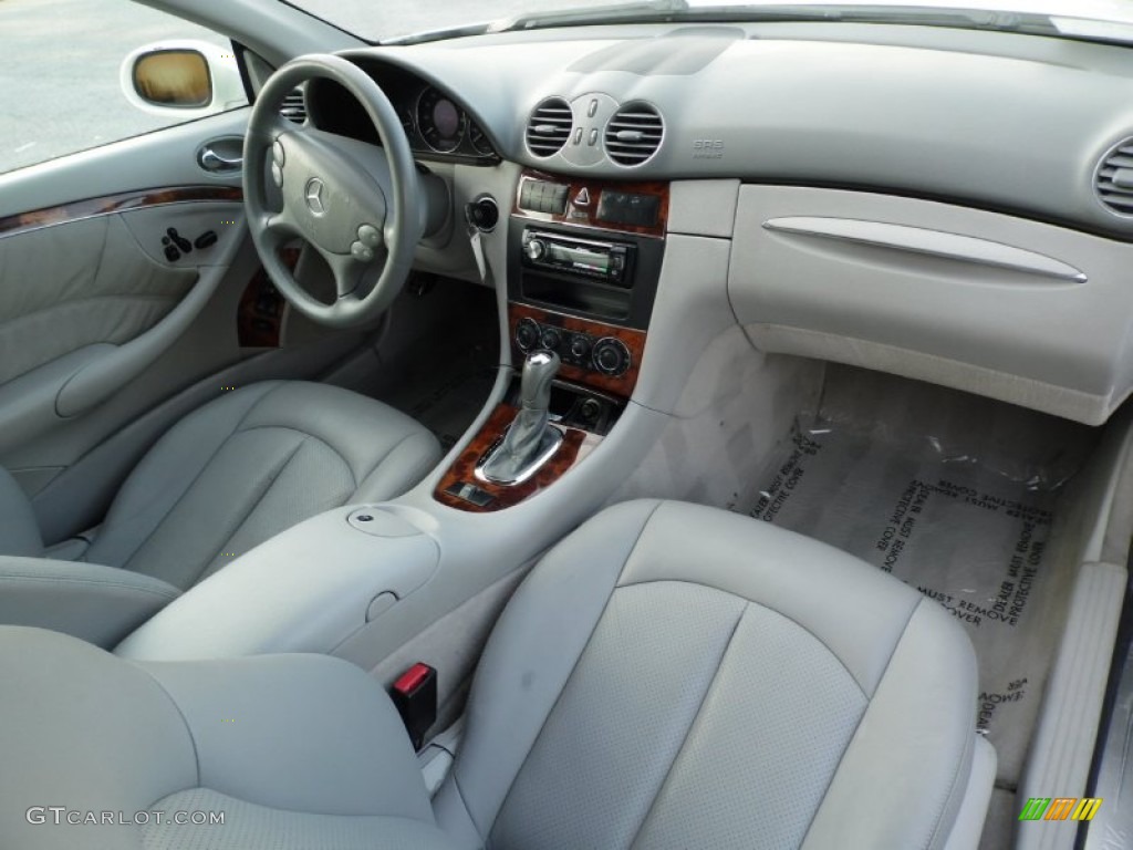 2005 CLK 320 Cabriolet - Alabaster White / Stone photo #17