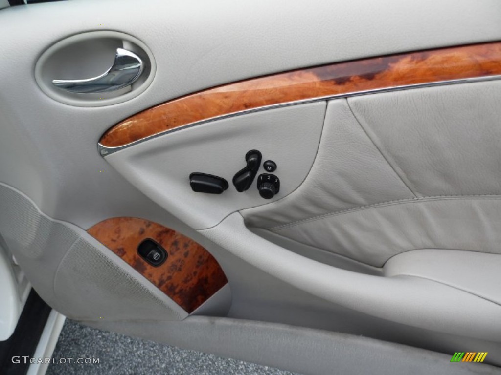 2005 CLK 320 Cabriolet - Alabaster White / Stone photo #24