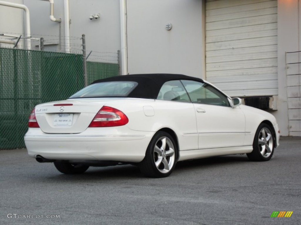 2005 CLK 320 Cabriolet - Alabaster White / Stone photo #29